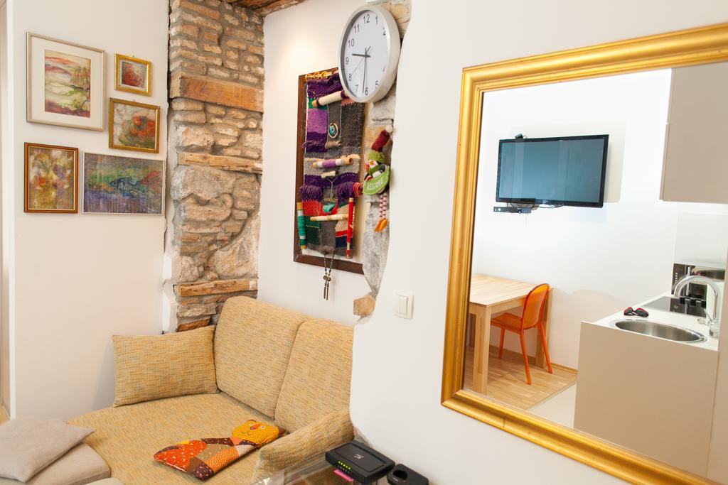 Apartment Stara Vrata Rijeka Pokoj fotografie